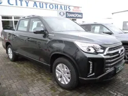 Grau Neu 2025 Ssangyong Musso Sapphire SUV | 43.840 € (Etwas zu teuer)