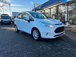 Weiß Gebraucht 2017 Ford B-MAX Trend Van / Kleinbus | 12.400 € (Teuer)