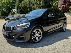Schwarz Gebraucht 2018 BMW 218 Active Tourer M Sport Van / Kleinbus | 15.999 € (Fairer Preis)