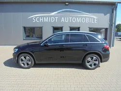 Schwarz Gebraucht 2019 Mercedes GLC220 AMG line SUV | 32.800 € (Fairer Preis)