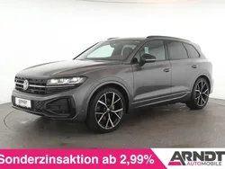 Siliziumgrau Gebraucht 2024 VW Touareg SUV | 65.683 € (Teuer)