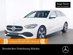 Weiß Gebraucht 2024 Mercedes C180 Avantgarde Limousine | 34.990 € (Guter Preis)