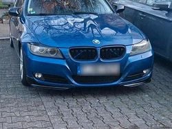 Blau Gebraucht 2011 BMW 325 Kombi | 7.600 € (Guter Preis)