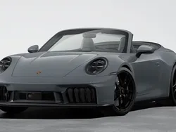 Grau Neu 2025 Porsche 992 Cabrio | 199.911 €