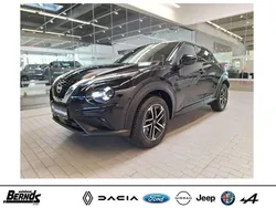 Black metallic Gebraucht 2024 Nissan Juke N-Connecta SUV | 19.670 € (Fairer Preis)