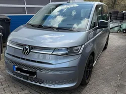 Silber Gebraucht 2023 VW T7 Van | 56.999 € (Etwas zu teuer)