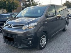 Grau Gebraucht 2018 Citroën Jumpy Business Class Van / Kleinbus | 12.900 € (Fairer Preis)