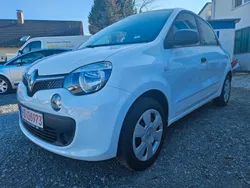 Weiß Gebraucht 2015 Renault Twingo Life Kleinwagen | 5.999 € (Fairer Preis)