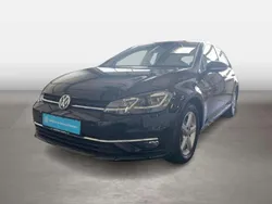 Deep black perleffekt Gebraucht 2018 VW Golf VII Highline Limousine | 20.989 € (Fairer Preis)