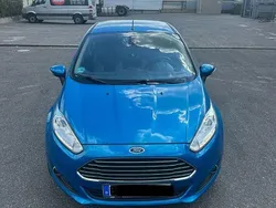 Blau Gebraucht 2013 Ford Fiesta SYNC Edition Kleinwagen | 3.700 € (Guter Preis)