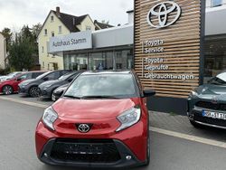 Schwarz Gebraucht 2022 Toyota Aygo Pulse Kleinwagen | 16.490 € (Fairer Preis)