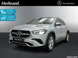 Silber Gebraucht 2024 Mercedes GLA200 Progressive SUV | 39.490 € (Fairer Preis)