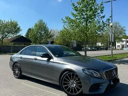 Grau Gebraucht 2019 Mercedes E300 AMG Limousine | 28.900 € (Superpreis)
