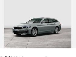 Grau Gebraucht 2022 BMW 520 Sport Line Kombi | 34.890 € (Etwas zu teuer)