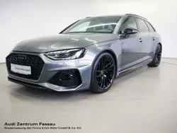 Daytonagrau perleffekt Gebraucht 2022 Audi RS4 Ambiente Kombi | 63.590 € (Guter Preis)