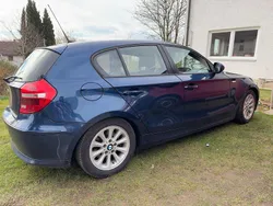 Blau Gebraucht 2011 BMW 120 Kleinwagen | 3.500 € (Fairer Preis)