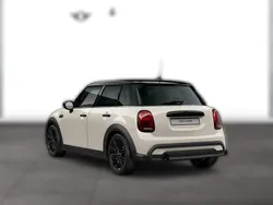 Gebraucht 2022 Mini Cooper Classic Kleinwagen | 23.030 € (Etwas zu teuer)