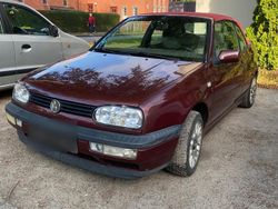 Rot Gebraucht 1993 VW Golf Cabriolet GTI Cabrio | 1.700 €