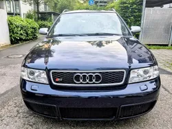 Blau Gebraucht 1999 Audi S4 Sport Kombi | 13.900 € (Teuer)