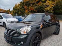 Grün Gebraucht 2011 Mini One Countryman SUV | 5.790 € (Fairer Preis)