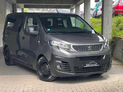 Braun Gebraucht 2019 Peugeot Traveller Allure Van / Kleinbus | 11.300 € (Superpreis)