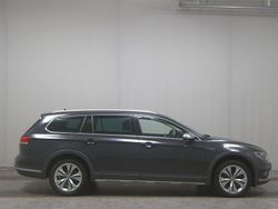 Grau Gebraucht 2018 VW Passat Alltrack Kombi | 16.480 € (Superpreis)