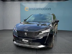 Schwarz Gebraucht 2022 Peugeot 3008 Van / Kleinbus | 29.799 € (Fairer Preis)