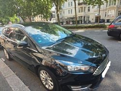 Schwarz Gebraucht 2018 Ford Focus Titanium Kombi | 9.500 € (Guter Preis)