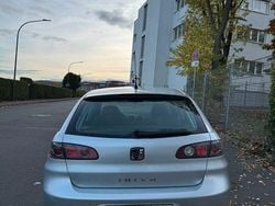 Silber Gebraucht 2010 Seat Ibiza Sport Limousine | 3.100 € (Guter Preis)