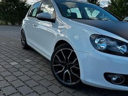 Weiß Gebraucht 2013 VW Golf VI Limousine | 4.500 € (Guter Preis)