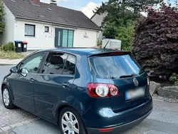 Blau Gebraucht 2005 VW Golf V Limousine | 2.750 € (Fairer Preis)