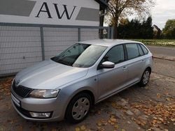 Silber Gebraucht 2014 Skoda Rapid Ambition Kombi | 5.999 € (Guter Preis)