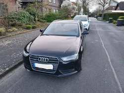 Schwarz Gebraucht 2012 Audi A4 Attraction Kombi | 9.600 € (Guter Preis)