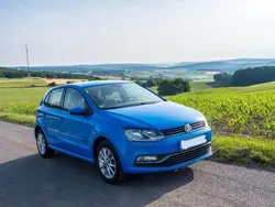 Blau Gebraucht 2014 VW Polo Comfortline Kleinwagen | 8.600 € (Fairer Preis)