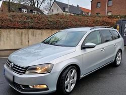 Silber Gebraucht 2012 VW Passat Kombi | 4.900 € (Guter Preis)
