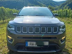 Grau Gebraucht 2018 Jeep Compass Limited SUV | 17.700 € (Fairer Preis)