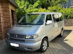 Silber Gebraucht 2000 VW T4 Van | 19.999 €