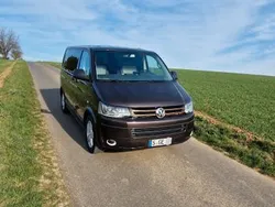 Braun Gebraucht 2012 VW T5 Startline Van | 24.999 € (Teuer)
