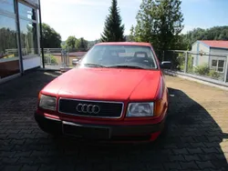 Rot Gebraucht 1991 Audi 100 Limousine | 2.850 €