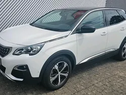 Weiß Gebraucht 2020 Peugeot 3008 Kleinwagen | 17.250 € (Superpreis)