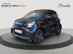 Blau (metallic) Gebraucht 2021 Smart ForTwo Electric Drive Kleinwagen | 13.700 € (Etwas zu teuer)