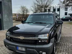 Schwarz Gebraucht 2002 Chevrolet Avalanche Limousine | 9.950 €