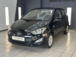 Schwarz Gebraucht 2012 Hyundai i20 Edition Kleinwagen | 3.690 € (Fairer Preis)