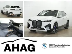 Weiß Gebraucht 2024 BMW iX Performance SUV | 82.840 € (Teuer)