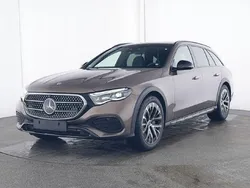 Gebraucht 2024 Mercedes E300 | 74.449 €