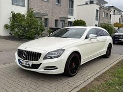 Weiß Gebraucht 2013 Mercedes CLS350 Shooting Brake Kombi | 16.900 € (Guter Preis)
