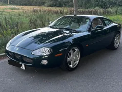 Grün Gebraucht 2001 Jaguar XK8 Coupé | 14.885 €