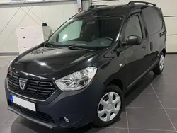 Schwarz Gebraucht 2018 Dacia Dokker Van | 11.995 € (Fairer Preis)