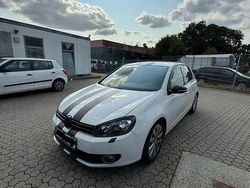 Weiß Gebraucht 2012 VW Golf VI Kleinwagen | 7.000 € (Etwas zu teuer)