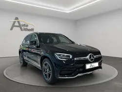 Obsidianschwarz Gebraucht 2020 Mercedes GLC200 AMG line SUV | 35.999 € (Fairer Preis)